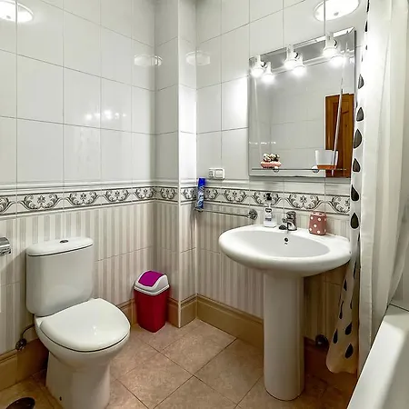 Apartament Jardines Del Duque I *